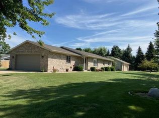 3921 Metzler Ct, New Franken, WI 54229