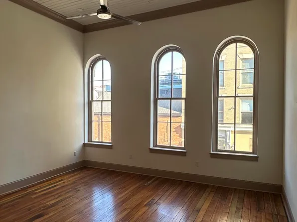 307 W Main St #2, Frankfort, KY 40601