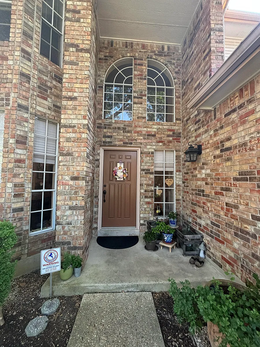 Welcome Home! - 18019 Crystal Knl #HOME
