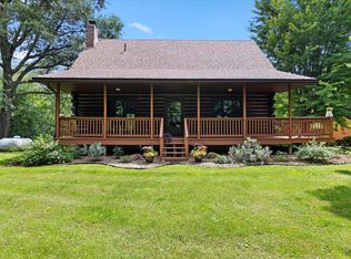 38009 Hemingway Ave, North Branch, MN 55056