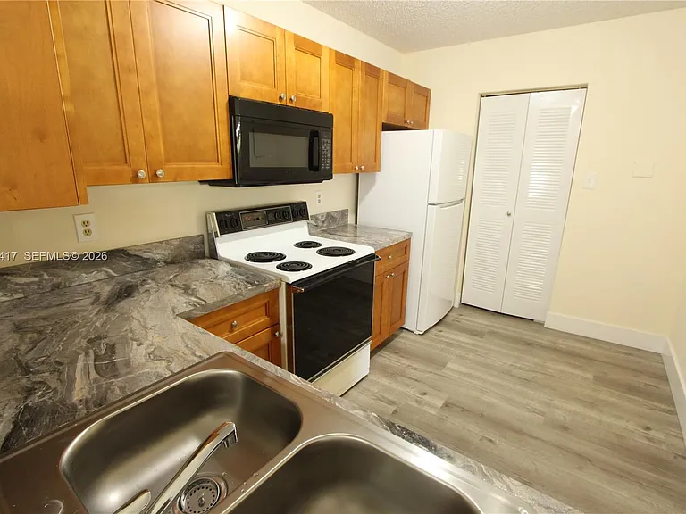 11211 W Atlantic Blvd #308 — Photo 10