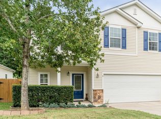 6 Eddy Trl, Durham, NC 27703