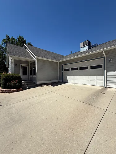 1155 Primrose Ln Photo 1