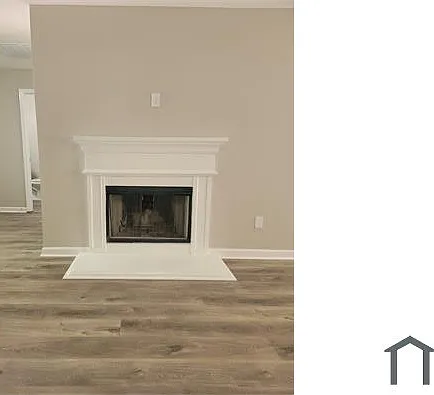 3 bed, $1,995 — Photo 4
