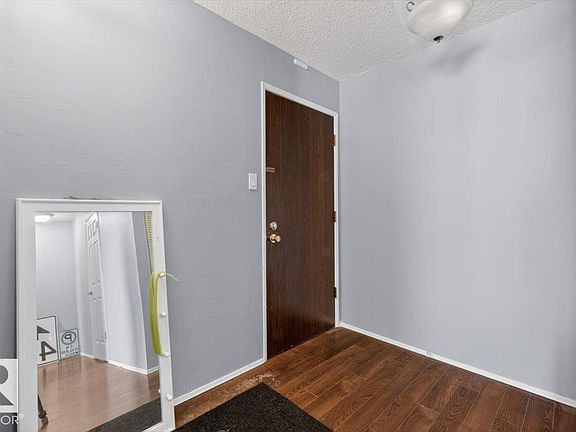 5th image of 10335 117th St NW #301