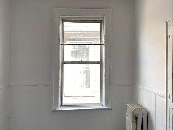 4th image of 35-21 61st St
