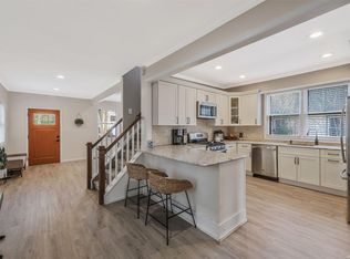 7 Rosewell Ave, Shoreham, NY 11786