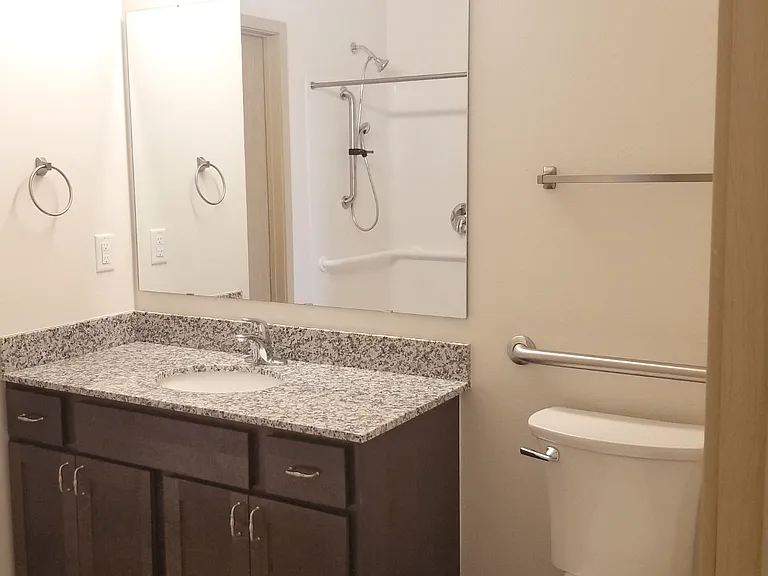 The Madisonian Senior Apartments — Photo 22