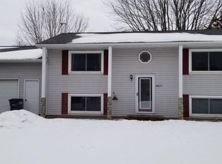 N6077 Elm St, Onalaska, WI 54650