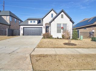 2208 SW Preston Park Ave, Bentonville, AR 72713