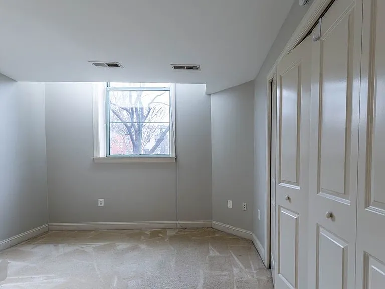 15 14th St NE — Photo 14