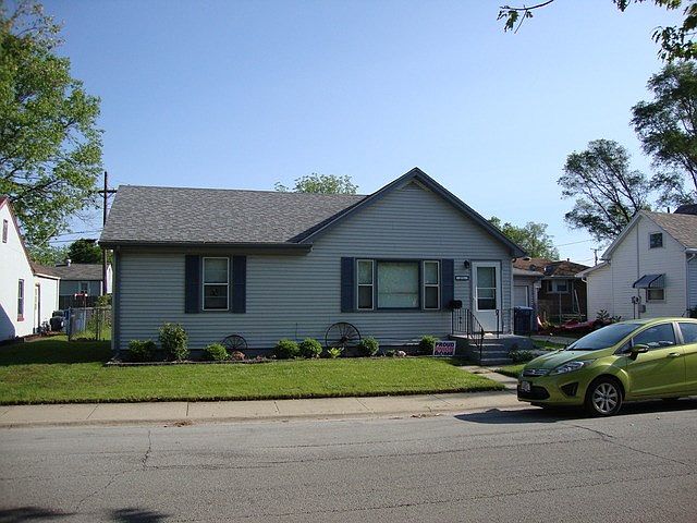 1st image of 271 E Greenwood St