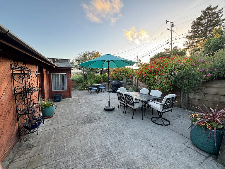 Santa Rita Rd — Photo 16