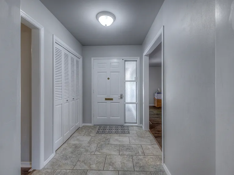 6712 E 51st Pl — Photo 3