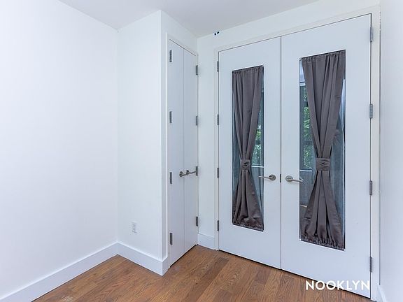 4th image of 820 Saint Johns Pl #2R