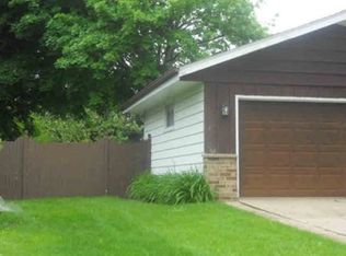 8338 23rd Ave, Kenosha, WI 53143