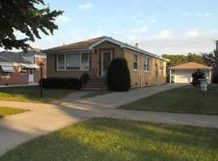 10651 Fleet St, Westchester, IL