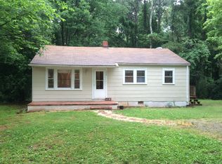 112 S Avondale Rd, Lexington, NC 27292