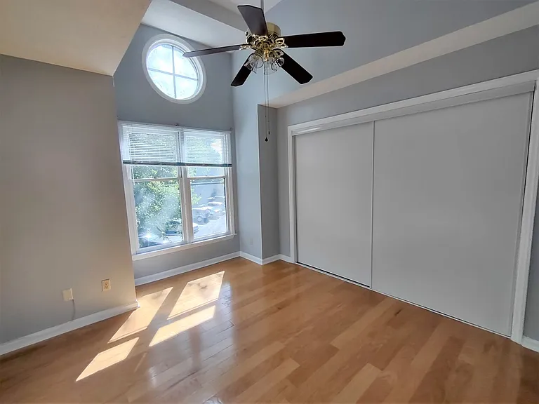 9041 J M Keynes Dr #9 — Photo 12