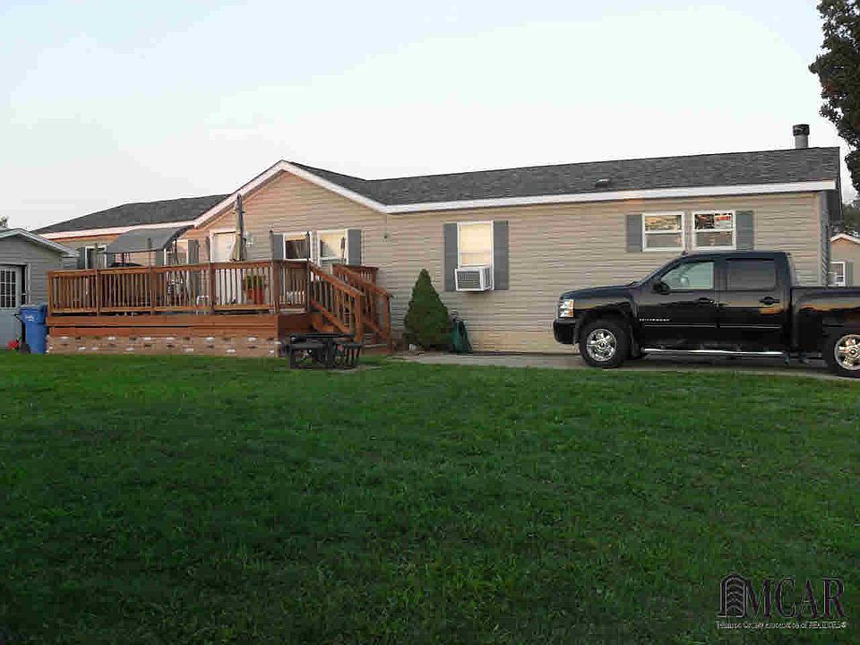 1st image of 1919 Birch St #1919