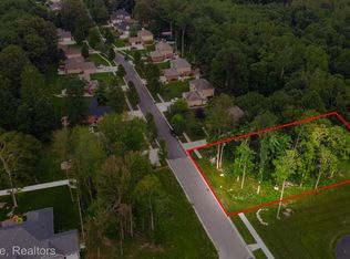 35310 Diane Ln, Richmond, MI 48062