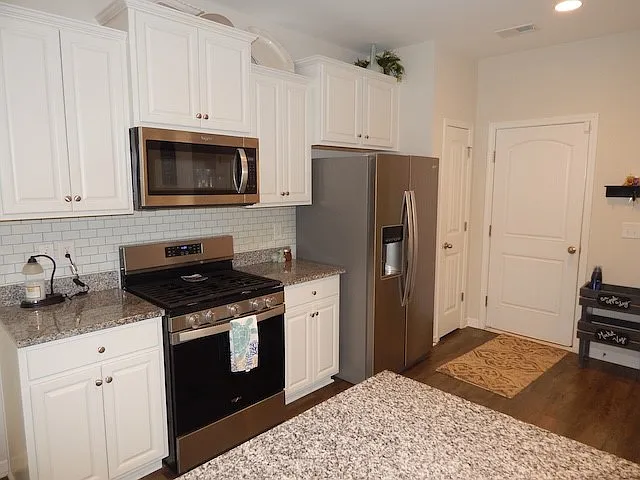 229 Carvel Trl — Photo 18