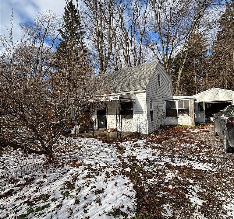 1st image of 2371 Hillstock Ave
