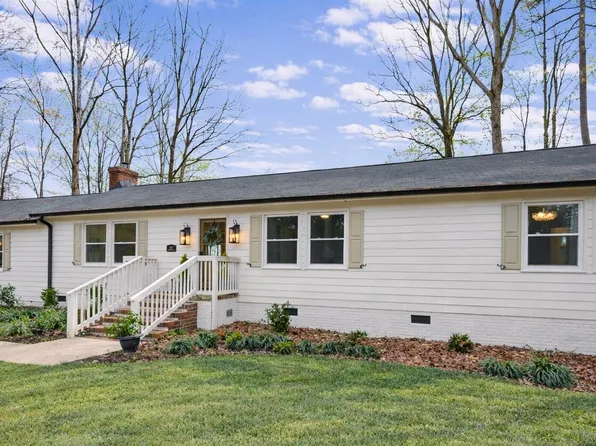 303 Cedarwood Dr, Knightdale, NC 27545