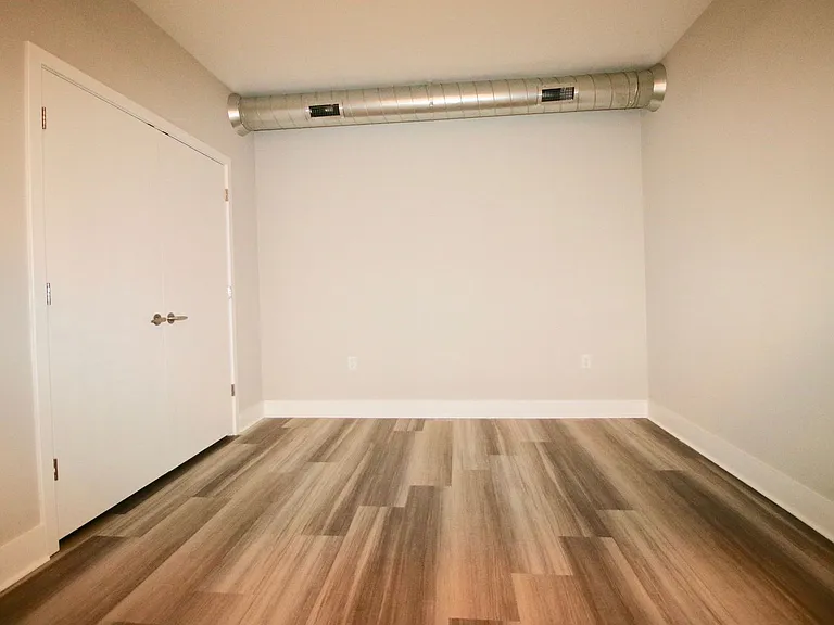 Main2525 — Photo 28