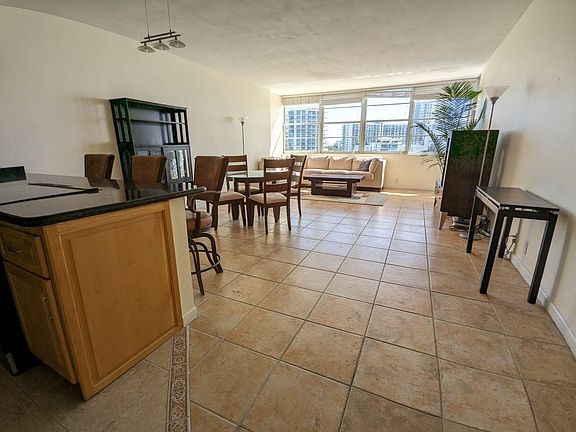 4th image of 20 Island Ave APT 616