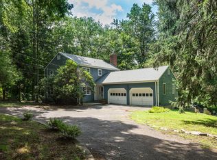 173 E Rocks Rd, Norwalk, CT 06851