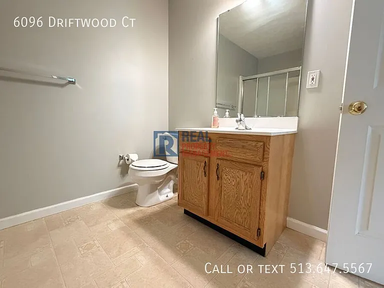 6096 Driftwood Ct — Photo 18