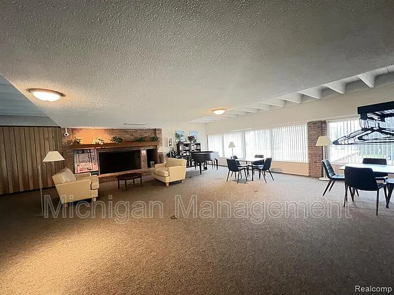 2152 Pauline Blvd #207 — Photo 26