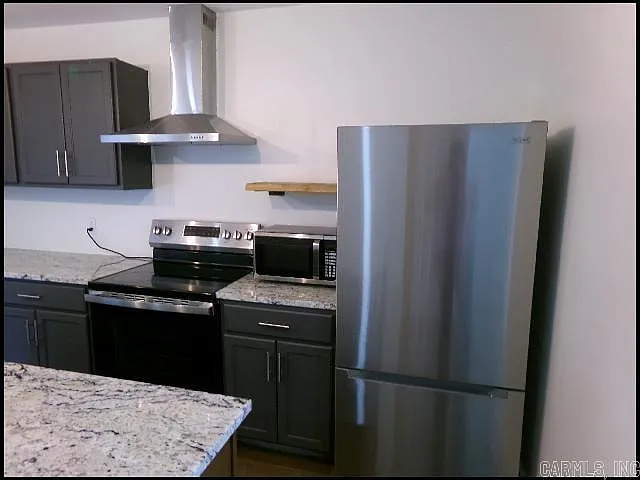 1912 Sanford Dr #1 — Photo 9
