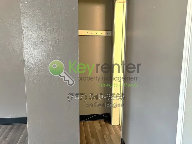 925 Little Bay Ave #B1 — Photo 17