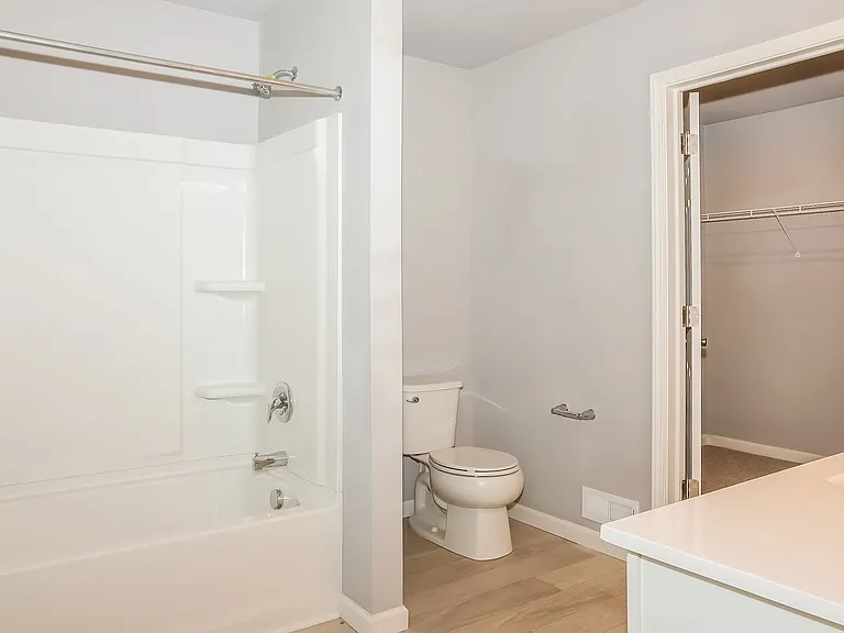 3866 Watertown Dr — Photo 15