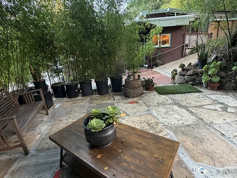 N Topanga Canyon Blvd — Photo 15