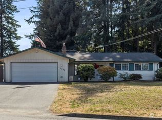 3258 SE Tamarack Dr, Pt Orchard, WA 98366