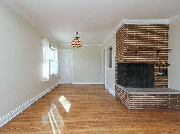 3rd image of 17254 70th Ave