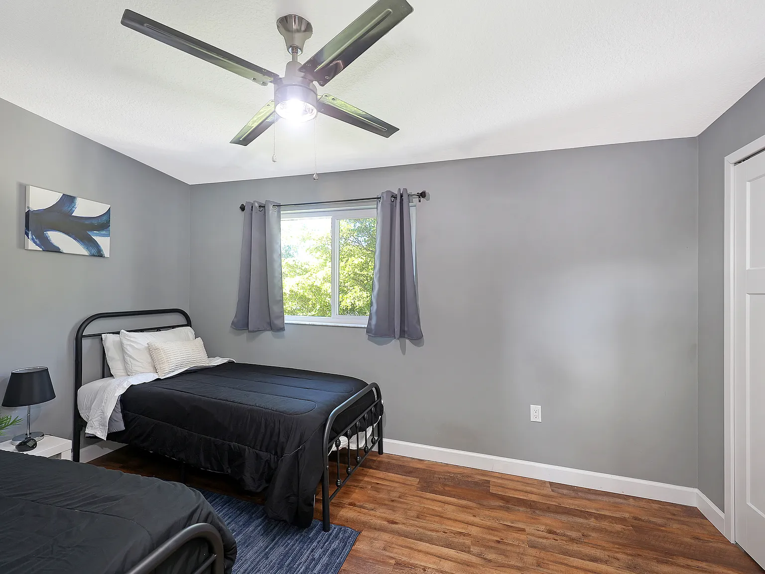 2 bed, 920 sqft, $1,895 — Photo 4