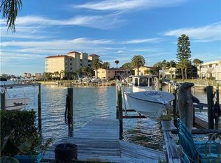 252 Dolphin Pt APT A, Clearwater, FL 33767