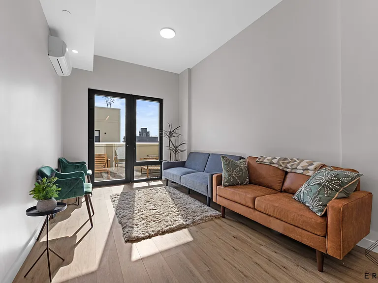 219 Lenox Rd #4E — Photo 5