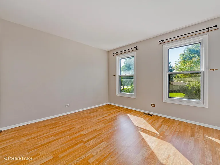 601 Willington Dr — Photo 18