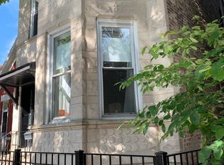 3319 S Lowe Ave #1R, Chicago, IL 60616