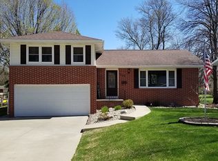 524 3rd Ave SE, Sioux Center, IA 51250