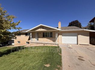 1011 Claremont Dr, Bountiful, UT 84010