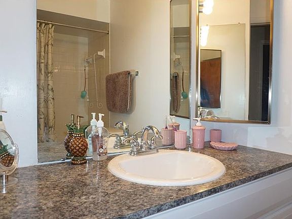5th image of 4319 Tahitian Gardens Cir APT H
