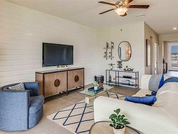 7th image of this home
