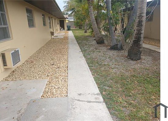 2nd image of 260 NW 40th Ct APT 4