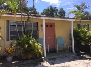 1572 Palm Ave, Fort Myers, FL 33916